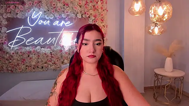 Snapshot of ViolettCastel chatting on September 24, 6:51 pm ViolettCastel online show from September 24, 6:51 pm