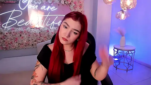 Snapshot of ViolettCastel chatting on September 20, 7:45 pm ViolettCastel online show from September 20, 7:45 pm