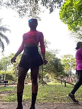 Snapshot of sweetsarabig22cm chatting on September 23, 12:58 pm sweetsarabig22cm online show from September 23, 12:58 pm