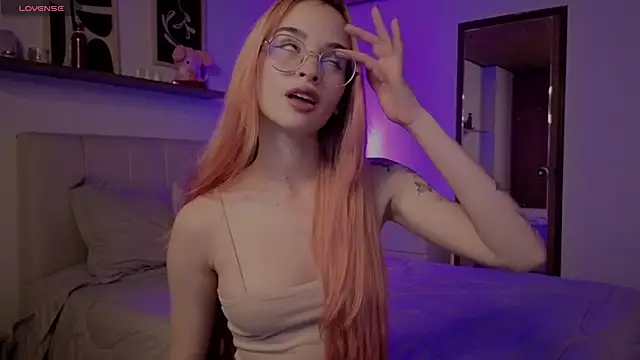 Roxxy mora online show from January 6, 10:57 pm