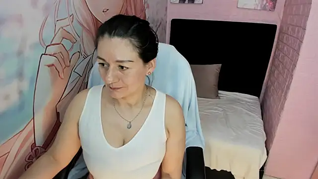 Snapshot of AllysonMilf69 chatting on October 22, 5:07 pm AllysonMilf69 online show from October 22, 5:07 pm