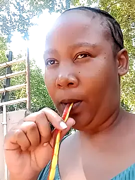 NippleMilkXx online show from January 16, 11:50 am