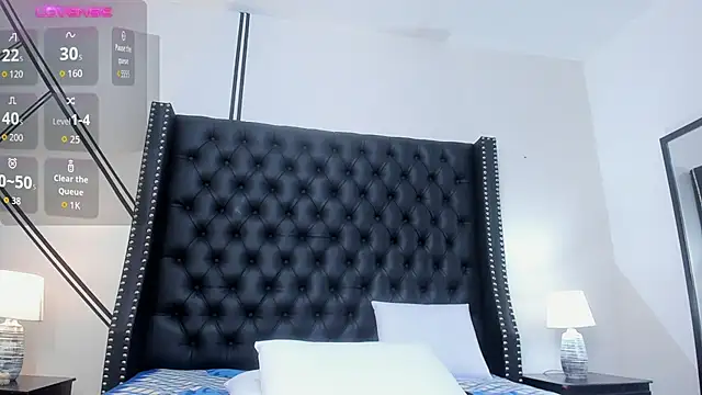 Snapshot of _evelin_diaz chatting on October 23, 12:55 pm evelin diaz online show from October 23, 12:55 pm