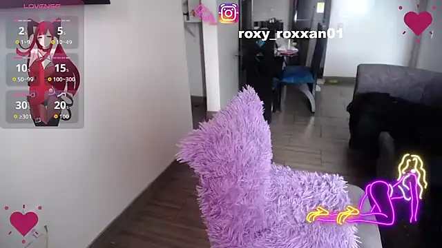 Snapshot of roxy_roxxan chatting on October 25, 2:57 pm roxy roxxan online show from October 25, 2:57 pm