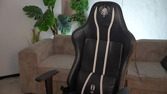 Cassy-Celestial  online show from September 25, 4:22 am