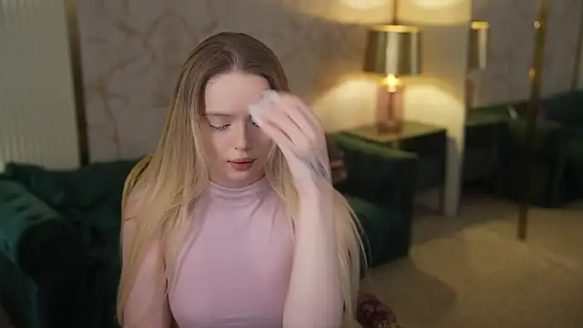 Cassy-Celestial  online show from October 26, 7:48 am