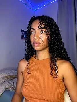 Snapshot of nicoleebony1 chatting on September 19, 10:09 pm nicoleebony1 online show from September 19, 10:09 pm