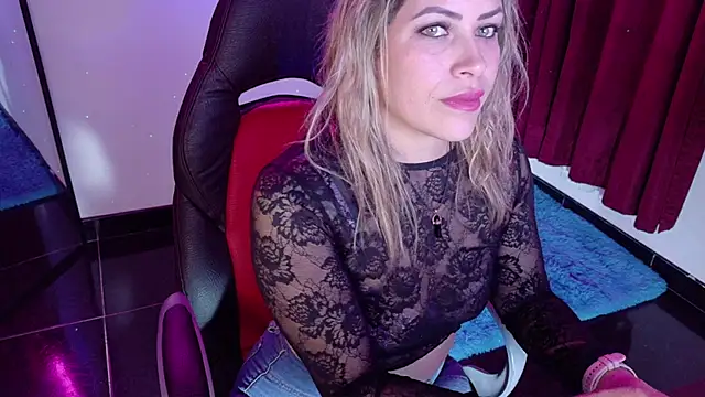 Snapshot of Natalia_Montoya chatting on September 24, 2:54 am Natalia Montoya online show from September 24, 2:54 am