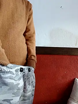 Bonnie Clydeee online show from November 19, 11:21 am