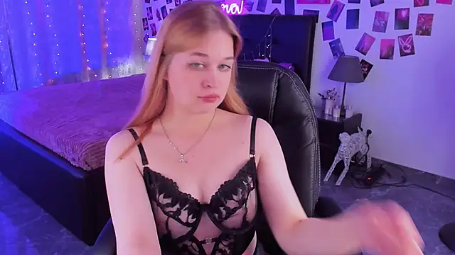 AlicePopsy online show from September 27, 11:06 am