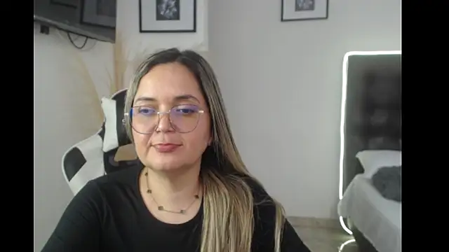 Snapshot of samy_vsn chatting on October 3, 6:46 pm samy vsn online show from October 3, 6:46 pm