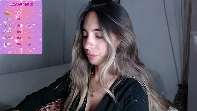 MitchWilson1 online show from December 20, 2:37 am