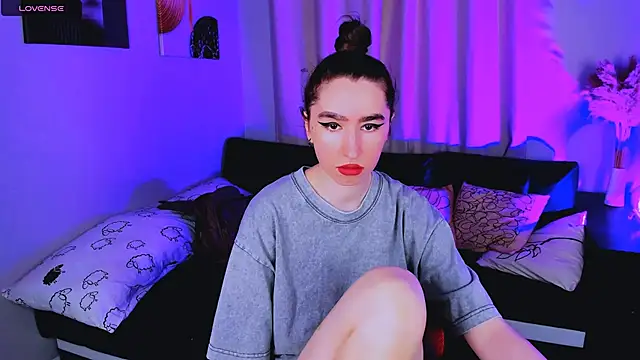 Snapshot of Lily_xBabe chatting on September 26, 6:55 am Lily xBabe online show from September 26, 6:55 am