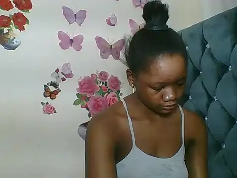 Snapshot of HotJeylee chatting on September 17, 2:04 pm HotJeylee online show from September 17, 2:04 pm