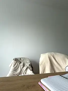 streetdoll online show from October 14, 9:45 am