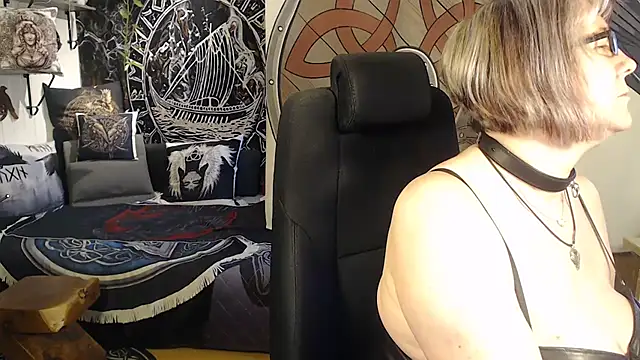 TittenMichelle online show from March 30, 4:17 pm