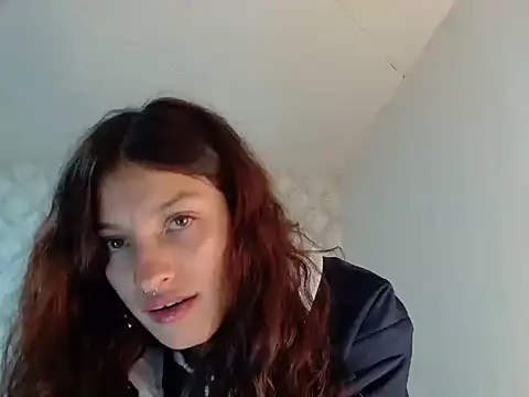 Emma-Wilson online show from April 15, 7:58 pm