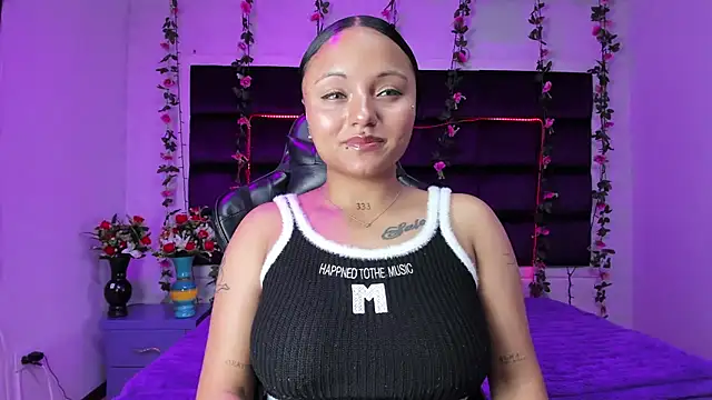 sweelanna   online show from February 27, 1:49 am