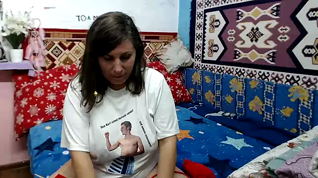 AdelineBlueEyes online show from November 3, 12:31 pm