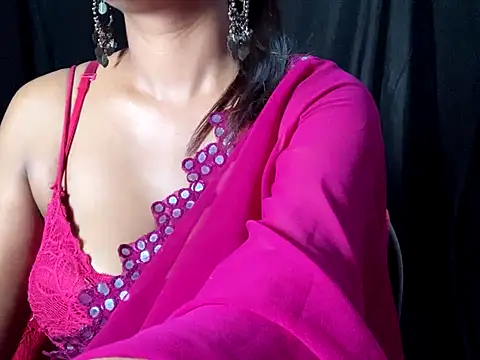 Snapshot of Sexy_trisha__7 chatting on September 19, 8:24 am Sexy trisha 7 online show from September 19, 8:24 am