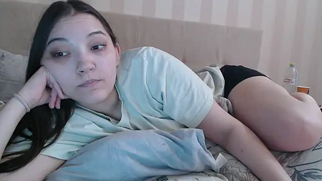 AlisaDevis online show from March 29, 11:09 am