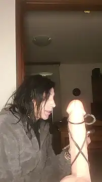 freyamoret online show from February 1, 4:55 am