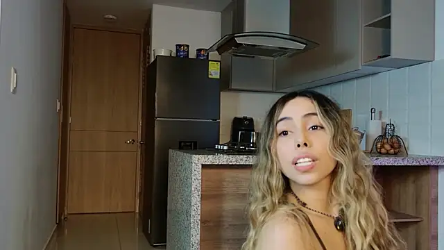 Snapshot of AMELIETARSON chatting on October 7, 7:51 pm AMELIETARSON online show from October 7, 7:51 pm