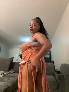 prettygirlxo online show from October 20, 7:11 am
