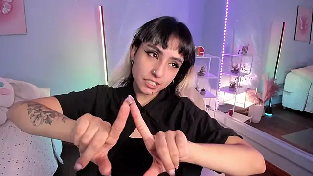 MaveParks  online show from October 2, 11:48 am