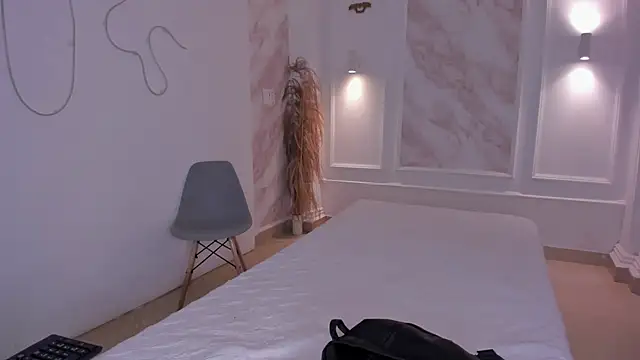 NastassjaCandy online show from October 27, 6:46 pm