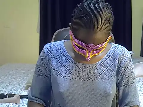 Snapshot of QueenJelly_Sexy chatting on October 11, 2:27 am QueenJelly Sexy online show from October 11, 2:27 am