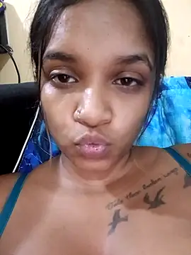 Indianqueen03 online show from January 5, 7:06 pm