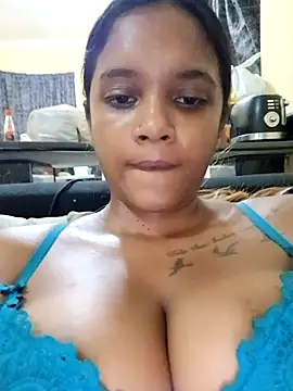 Indianqueen03 online show from March 22, 6:03 pm