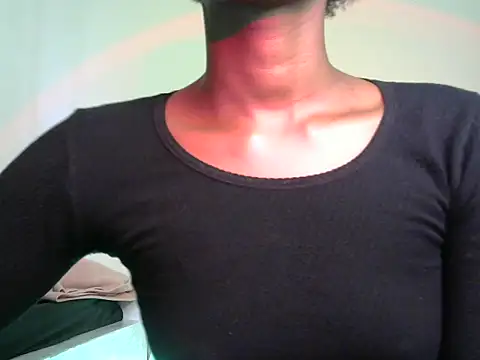 Bella cute01 online show from December 21, 9:46 am