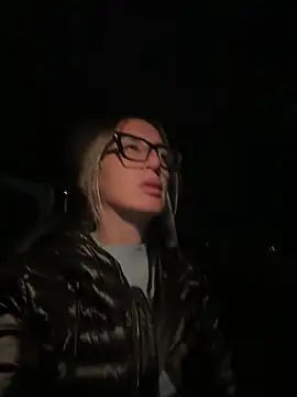 Snapshot of casalinga88 chatting on October 13, 6:21 pm casalinga88 online show from October 13, 6:21 pm