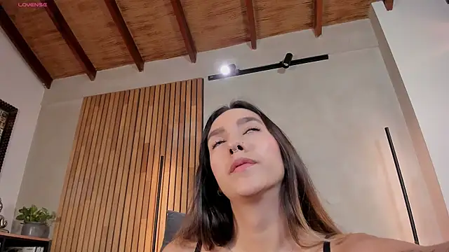 honeyhot69   online show from January 6, 12:09 pm