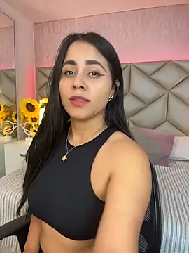 Brenda Garcia online show from October 7, 8:13 pm