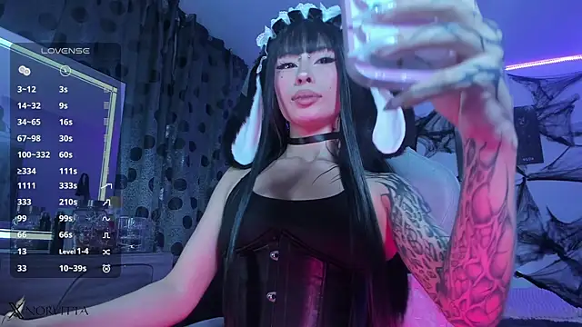 Snapshot of satanbabee chatting on October 6, 12:27 am satanbabee online show from October 6, 12:27 am