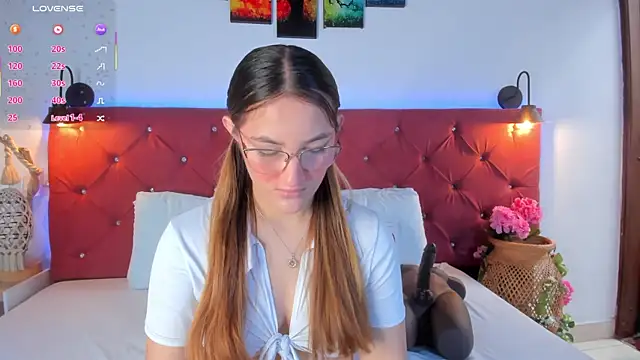 Ruth harvey  online show from November 7, 2:33 pm