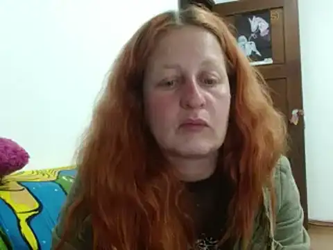 Snapshot of ViioletaMora chatting on October 23, 3:45 am ViioletaMora online show from October 23, 3:45 am