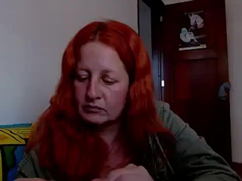 Snapshot of ViioletaMora chatting on September 28, 9:20 pm ViioletaMora online show from September 28, 9:20 pm