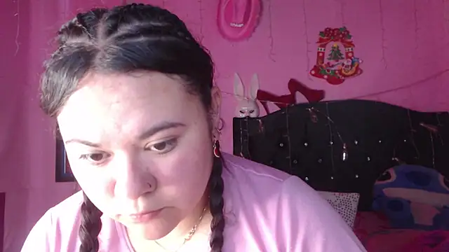 Snapshot of NikkiRous_ chatting on September 12, 3:52 pm NikkiRous  online show from September 12, 3:52 pm