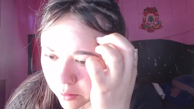 Snapshot of NikkiRous_ chatting on September 22, 1:53 pm NikkiRous  online show from September 22, 1:53 pm