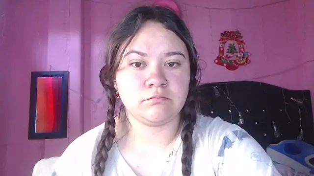 Snapshot of NikkiRous_ chatting on September 27, 12:45 pm NikkiRous  online show from September 27, 12:45 pm