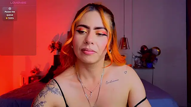 Snapshot of Dulce_charlottee chatting on September 22, 7:45 pm Dulce charlottee online show from September 22, 7:45 pm