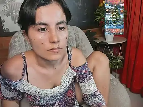 Snapshot of kanela3434 chatting on October 21, 3:54 am kanela3434 online show from October 21, 3:54 am