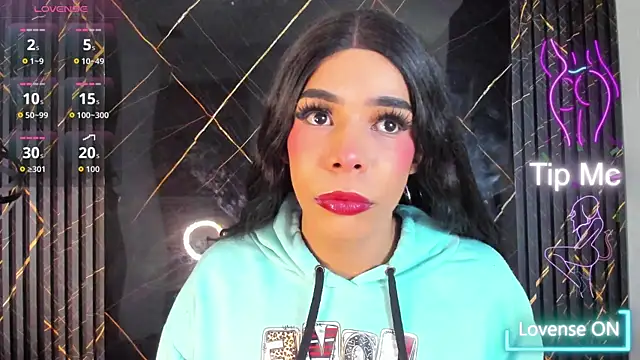 Snapshot of Giorgina_Parado chatting on October 26, 4:30 am Giorgina Parado online show from October 26, 4:30 am