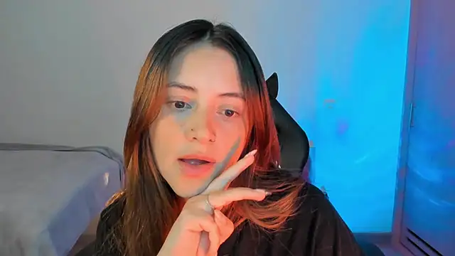 annie mora online show from September 25, 3:05 am