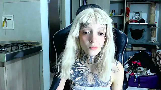 Snapshot of barbara_anal_squirt_ chatting on September 16, 3:58 am barbara anal squirt online show from September 16, 3:58 am