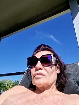 aubade246 online show from February 24, 11:20 am